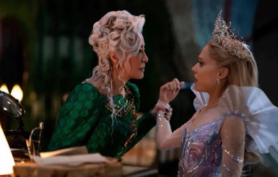 Jetrowdy's tweet image. “So just smile, and wave- and SHUT. UP!!!”