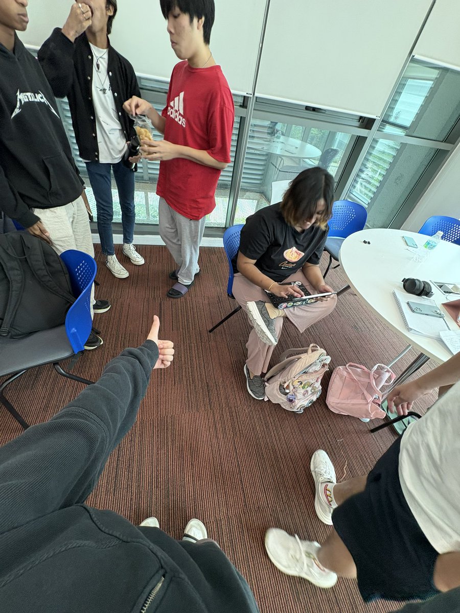 shav ♡ tweet media