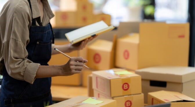 GlobalTradeMag's tweet photo. The Green Shift in Retail Packaging and What It Means for the Industry
https://t.co/xpzcQxxXa2
#GreenPackaging #EcoFriendly #PackagingDesign #PackagingSolutions https://t.co/62q2ksQ0Og