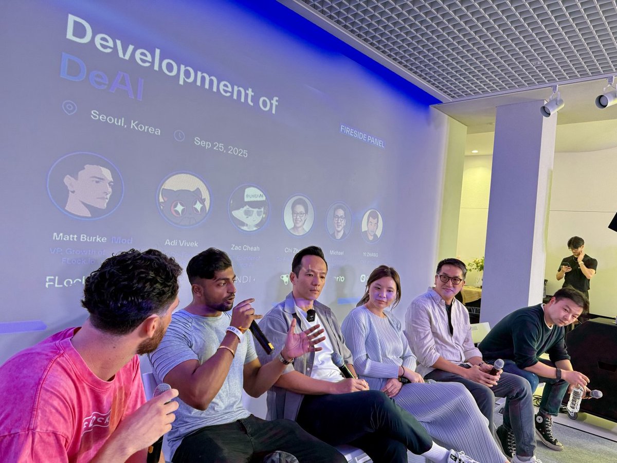 flock_io's tweet image. Our VP of Growth, @emburco with Adi Vivek (CBDO &amp;amp; Co-Founder, @infinityg_ai), @Zac_Pundi (Co-Founder, @PundiAI), @ChiZhangData (Co-Founder &amp;amp; CEO, @GoKiteAI), @fat_leopard (CEO and Founder of @XterioGames), and @drtwo101 (CEO, @codatta_io).

We’re talking with top decentralised AI…