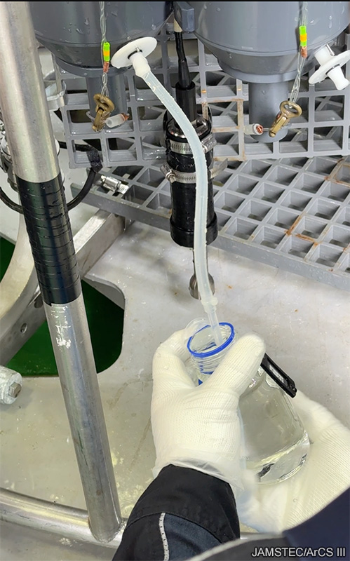 JAMSTEC_PR's tweet image. 🧊北極海からのメッセージ　#みらい北極航海2025 #みらいtheFINAL #ArCS_III
2025年9月15日…