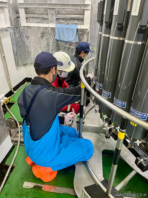 JAMSTEC_PR's tweet image. 🧊北極海からのメッセージ　#みらい北極航海2025 #みらいtheFINAL #ArCS_III
2025年9月15日…