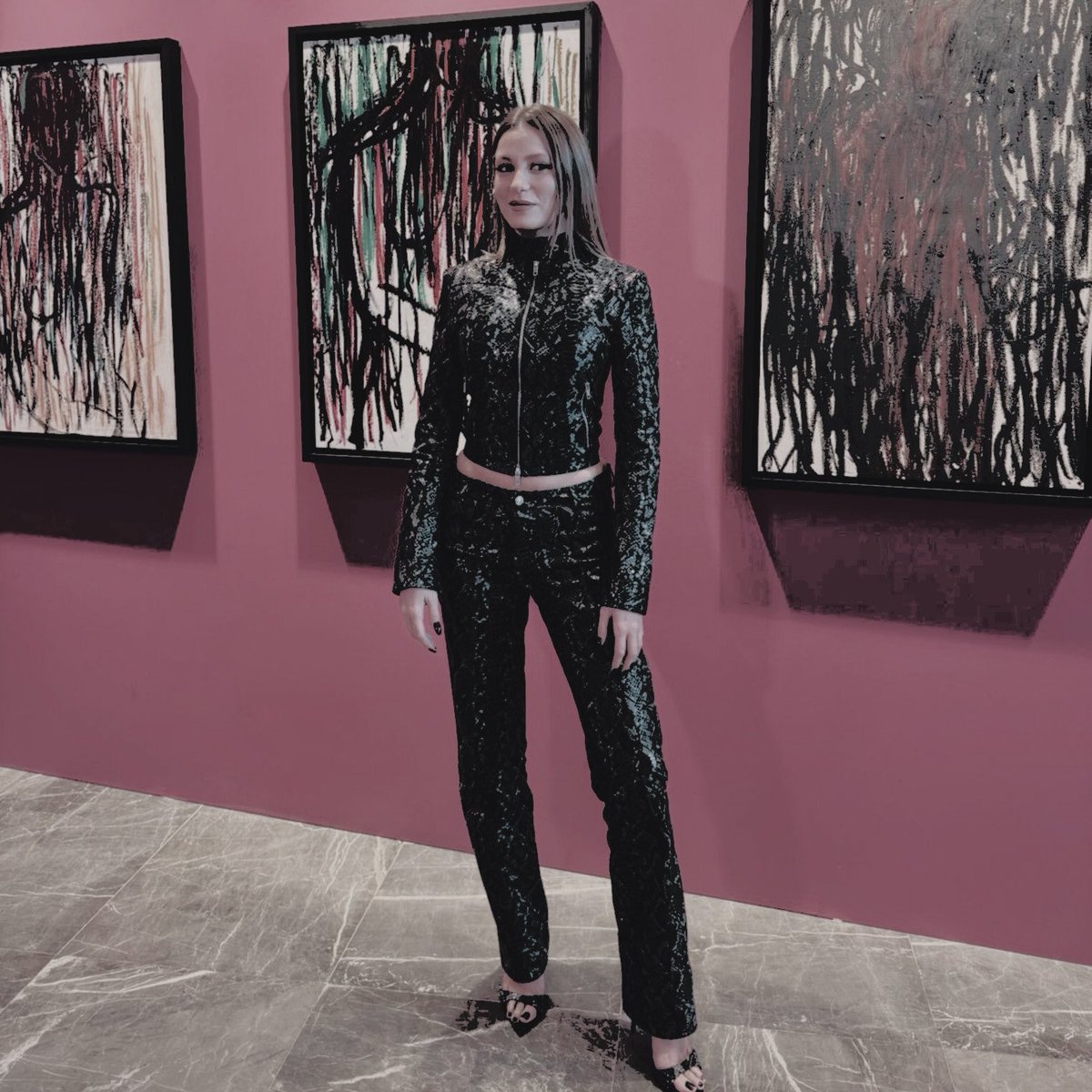—DünyalarGüzelim.’💗

#SerenaySarıkaya