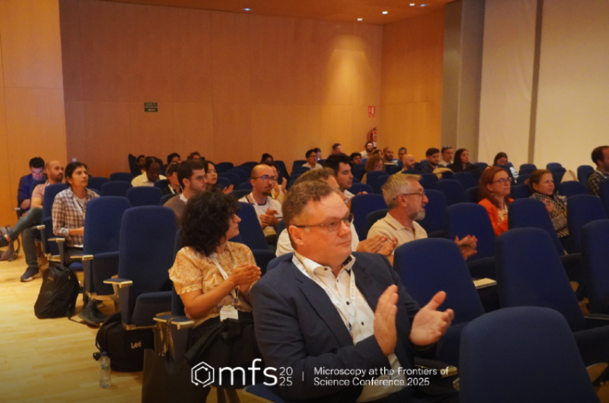 MFS_2025's tweet photo. 🔬Starting today at #MFS25 with highlights into the Materials session! 

👉Atomic-scale imaging, advanced STEM &amp; TEM, AI-driven analysis, battery catalysts, nanostructures, superconducting devices and sustainable energy materials

🔗Check out the program: https://t.co/aGR6YZrswj https://t.co/0mhk9nL2Y7