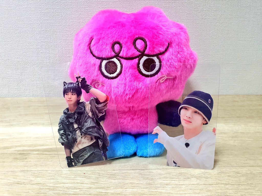 kkung_ee's tweet photo. જ⁀➴ 키랜드에서 투명포카 나눔해요!

💜 날짜: 9.27(토) 하루
💜 시간&amp;장소: 당일 타래 공지
💜 수량: 각 20장
💜 인증: 트윗 알티

💎맞나눔 DM 주세요!

#키 #키랜드 #KEY #KEYLAND #Keyland_UncannyValley https://t.co/xpkRps9gJT