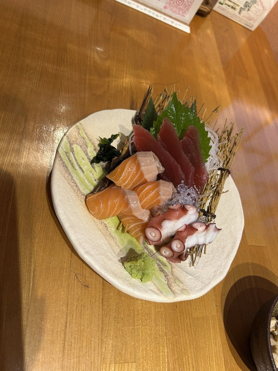 chikidayooooo's tweet photo. ４１歳で大人だからこうゆう店だって来れるんだい😡😡😡 https://t.co/RoslhXNNNJ