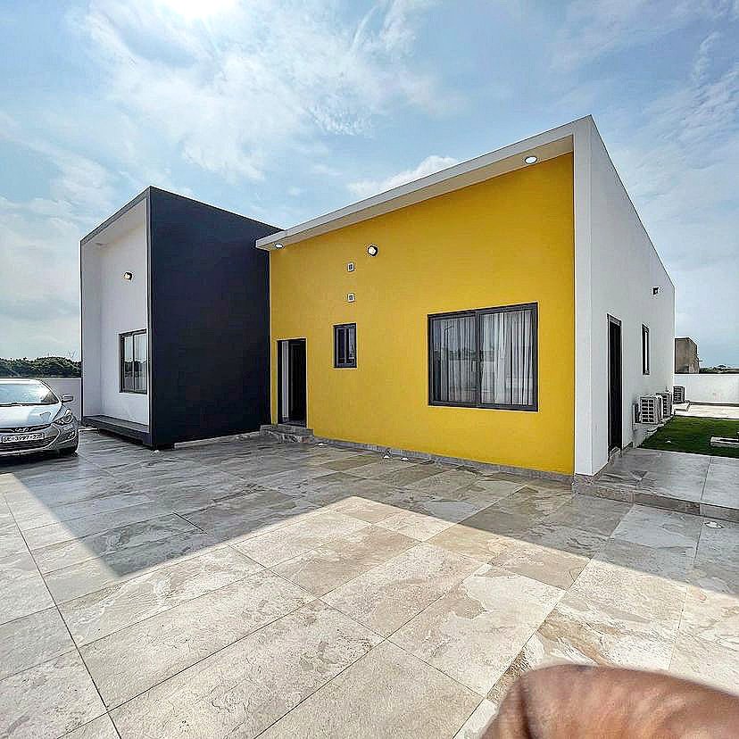 Looking for affordable housing?

This Proposed modern 3 bedroom bungalow, is budget-friendly and exquisite.

All rooms are ensuite, spacious living room with dining, kitchen with store &amp; V/toilet.

Land used: 18m x 34m

We can complete this project in 4 months, for more info DM!