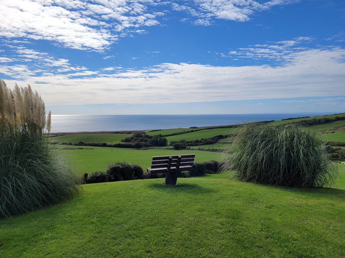 Caravan show season has started.  At Gorselands we have vacant pitches including 2 that will take a 36 x 12 van and several 28 x12 pitches (including 2 on the terrace).
Every pitch has a sea view
#holidayhome #jurassiccoast #stunningviews #RelaxAndUnwind #countrywalks #fishing
