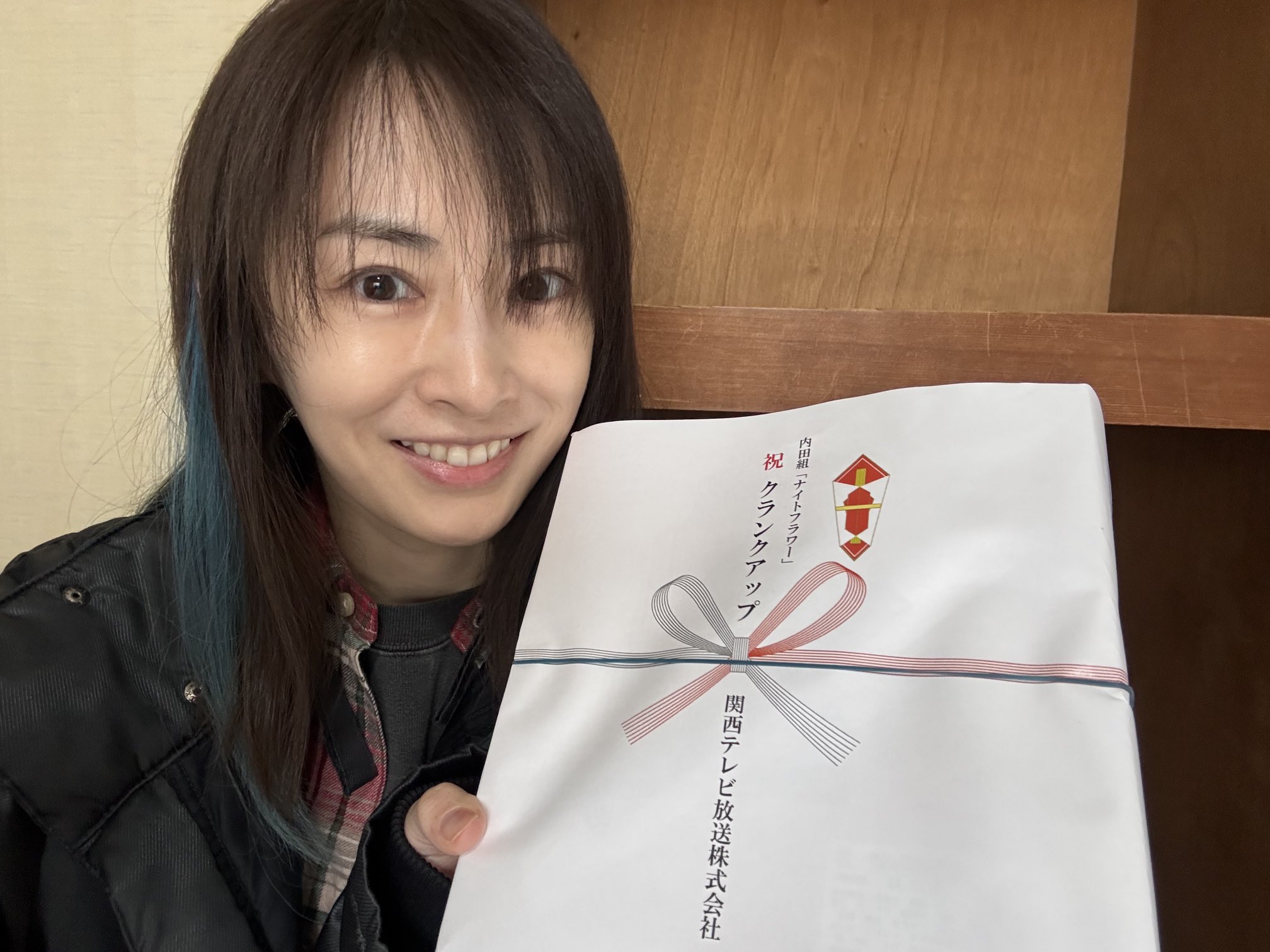 景子様 Amazon.co.jp: 北川景子1st写真集「27」 : 北川景子: 本