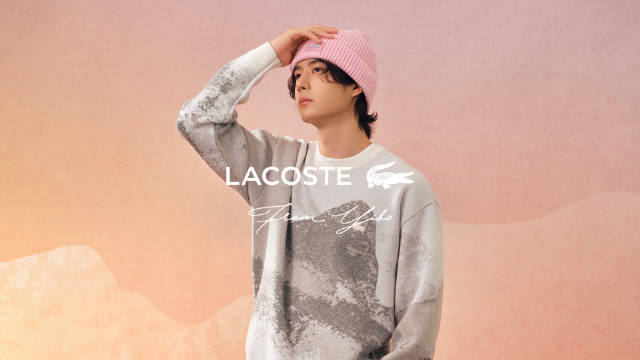 Compilation of fashion bloggers posted and celebrate Wang Yibo