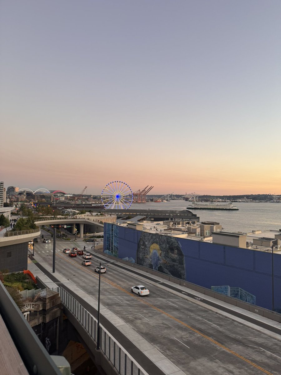 Day2終了。いろいろあったけど、最終的にこの2日間で前進したな…！2日間で嬉しい思いも力不足も実感した。ホテルに戻って日本の打ち合わせにでて、今日寝て明日は帰国。早く帰りたくなってきた。息子に会いたい。