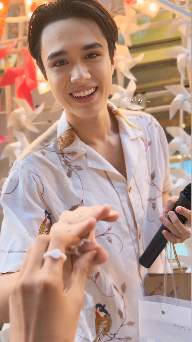 <a href="/BabaraBen2954/">Babara Ben💚🐶🐰💚</a> <a href="/mintmy1312/">daisuki~MY🧡🩵💚</a> <a href="/orawan_o66764/">oo🥰🥰💚💚🧡🧡</a> <a href="/pee_jaew/">P”Jaew</a> <a href="/mikepanitan_072/">mikepanitan</a> น้องกับการรวมพลครั้งแรกที่ Central World น่ารักมากๆค่ะ 😍😍😍✨️

#ไมกี้ปณิธาน #mikepanitan 
<a href="/mikepanitan_072/">mikepanitan</a>