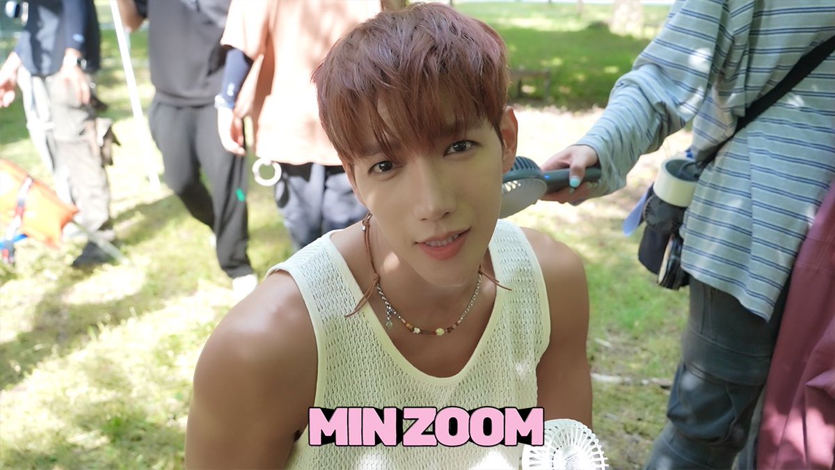 MINZOOM I 'R&amp;B ME' M/V 현장으로 Ride with me 🎬 'R&amp;B ME (Feat. 창빈 of Stray Kids)' M/V 비하인드

☂️ youtu.be/TDUlLSkqMvM

#JUN_K #준케이
#Dear_my_muse
#RandB_ME