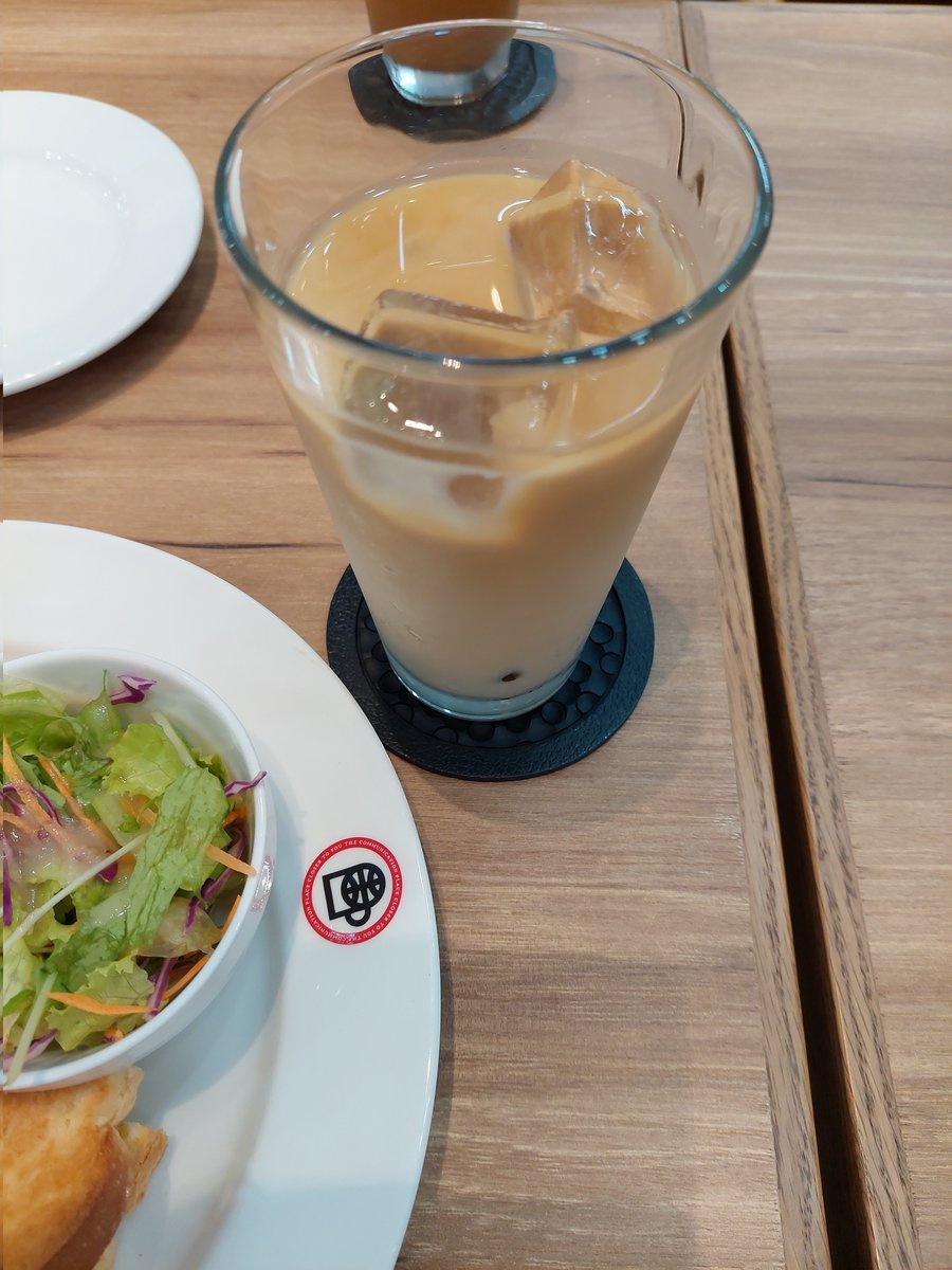 カフェオレ - Search / X