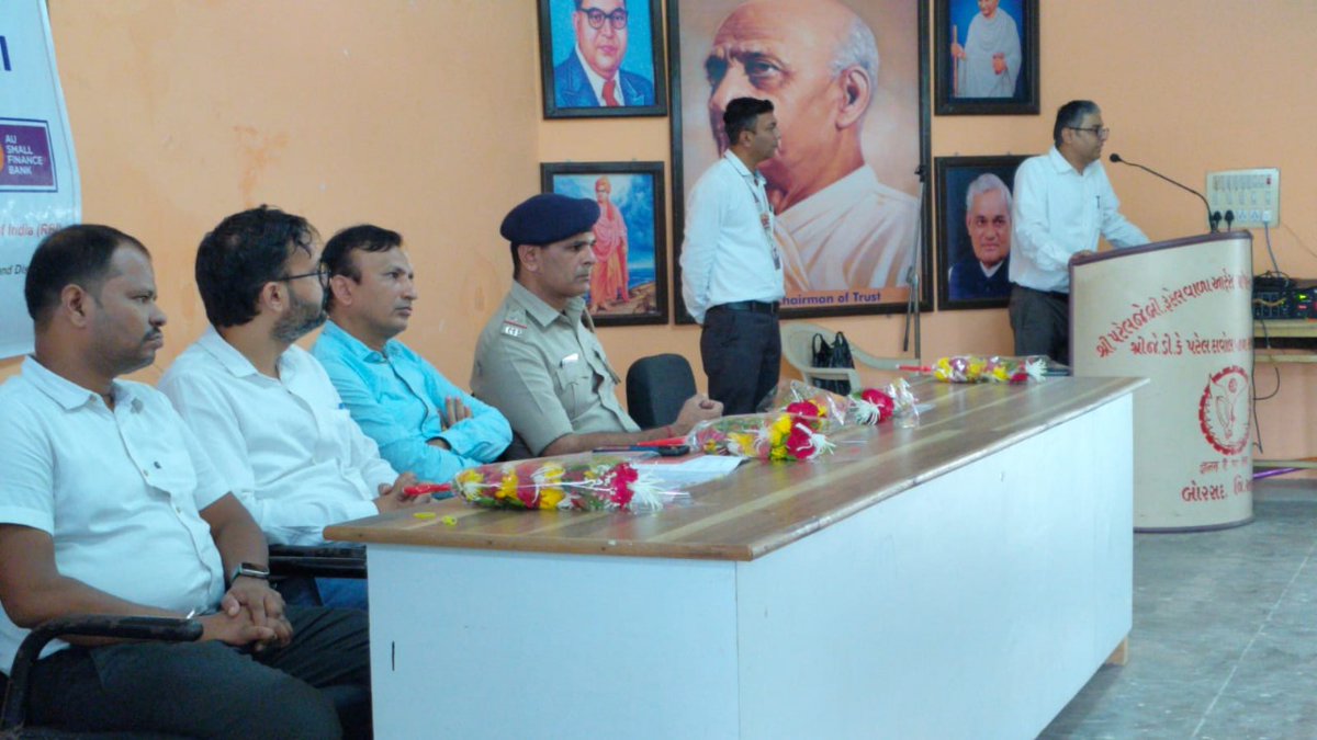 InfoAnandGoG's tweet image. બોરસદ ખાતે માઇક્રોફાઇનાન્સ ઇન્ડસ્ટ્રી નેટવર્ક અંતર્ગત જાગૃતિ કાર્યક્રમ યોજાયો
#informtion
#anand
#program 
@CMOGuj  
@InfoGujarat 
@DDO_Anand 
@MyAnandMyANMC 
@CollectorAnd