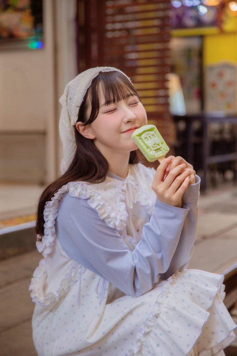 erisahigasiyama's tweet image. ママと旅行してきました🇹🇭

見るもの食べるもの全部が新鮮で
楽しかった～🥹💭

鉄道市場に行ってきたよ🚃💨
#高嶺のなでしこ