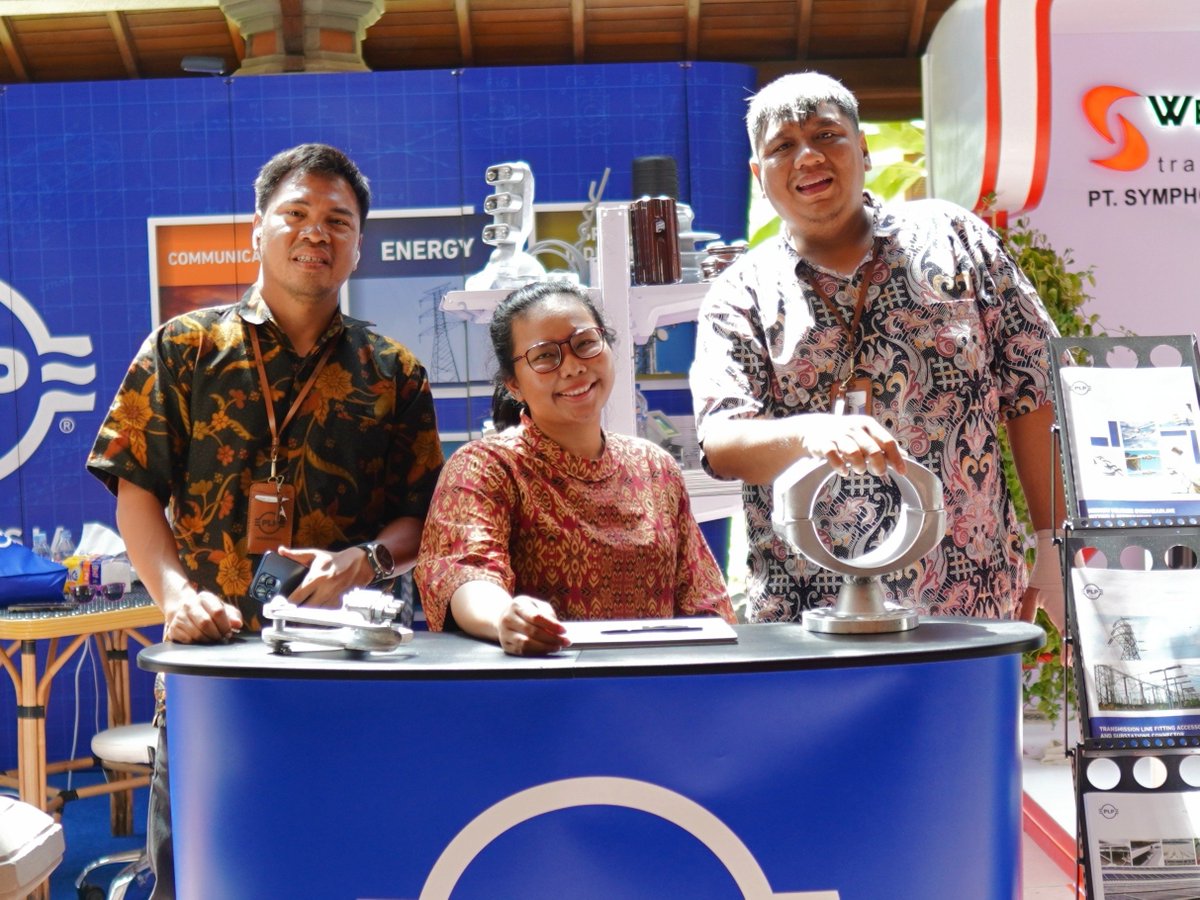PLPID's tweet image. Terima kasih yang sebesar-besarnya kepada semua pelanggan, rekan-rekan, dan pengunjung yang telah meluangkan waktu untuk mengunjungi booth kami di AFEEC FAPECA CONFERENCE 2025.

#PLPID #PLP #event #listrik #Energy #solar #industrial #Transmission #exhibition #indonesia #bali