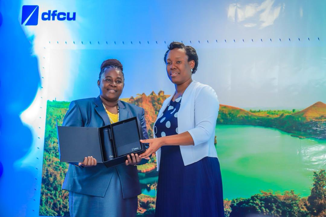 Fort Portal, we’re now in your city!

Our branch is now open along Babiiha Road, bringing more access to banking and supporting growth across Western Uganda.

This is our 55th branch, expanding dfcu’s reach across the country.

#dfcuInFortPortal #GoingFurtherTogether