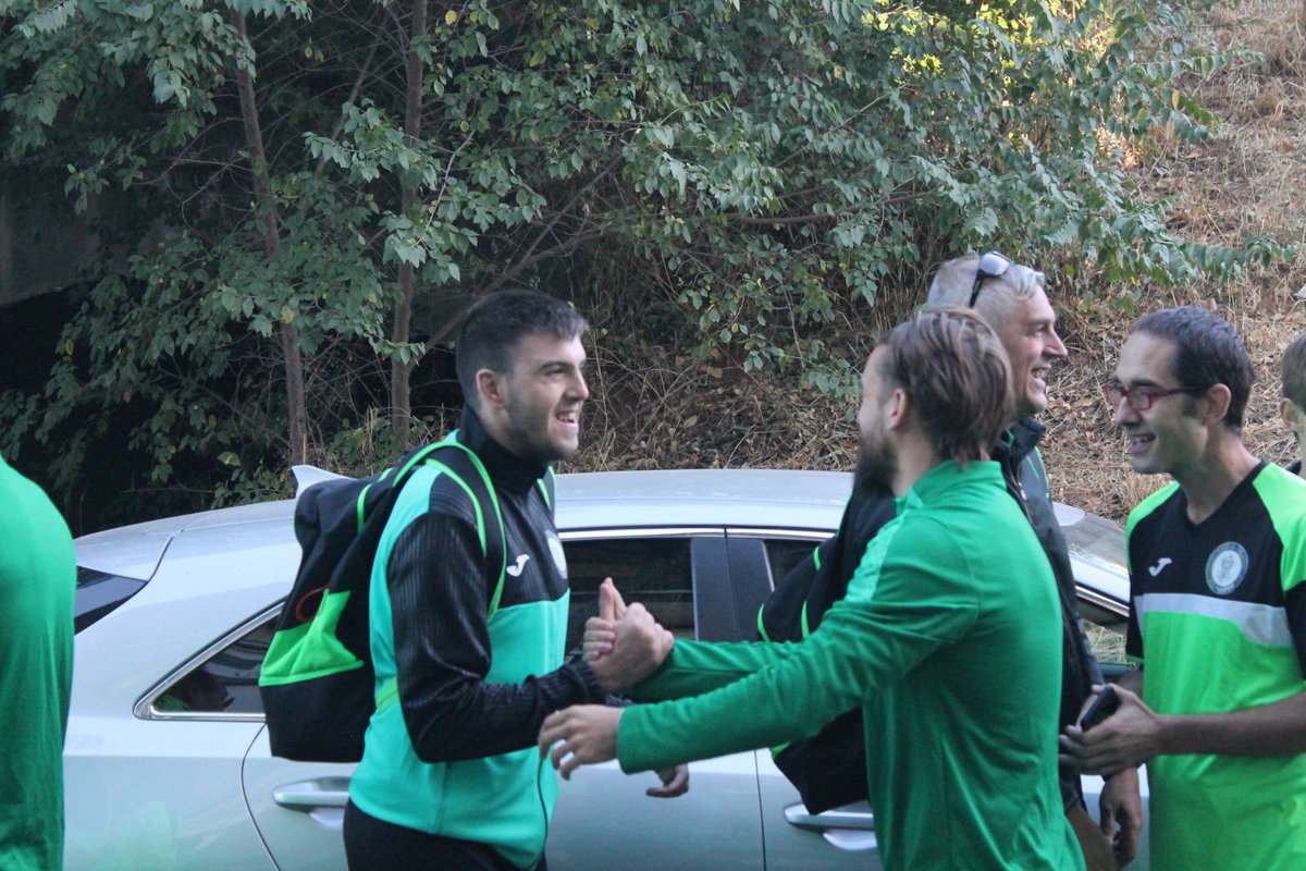 💚⚽ El primer equipo del <a href="/CD_Toledo/">C.D. Toledo 🦅💚⚪️</a> ha animado a los chicos de la Fundación antes de su viaje a Albacete para disputar el Campeonato Nacional de Fútbol 8 Inclusivo de <a href="/fecamclm/">FECAM</a> 

¡A por todas! 🙌 

#SiempreCDToledo