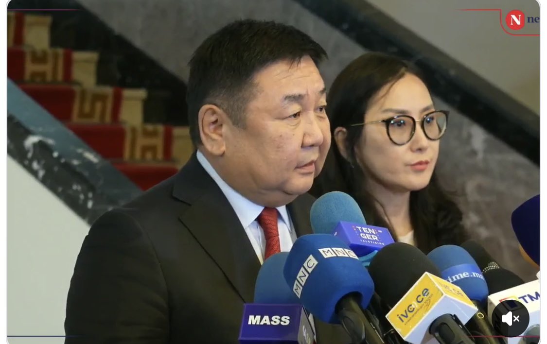 Нүүрс-N2

✅Бид нүүрсээ борлуулах ёстой ч үнэ нь аль болох өндөр байж гэмээ нь ард түмэнд ашигтай.

✅Нүүрсний үнэтэй холбоотой ажиллах УИХ-ын Хянан шалгах Түр хороог байгуулахын тулд үзэл баримтлал, танилцуулга гэх мэт баримт бичиг бэлддэг юм байна. Өмнөх Түр хороонуудын бичиг,