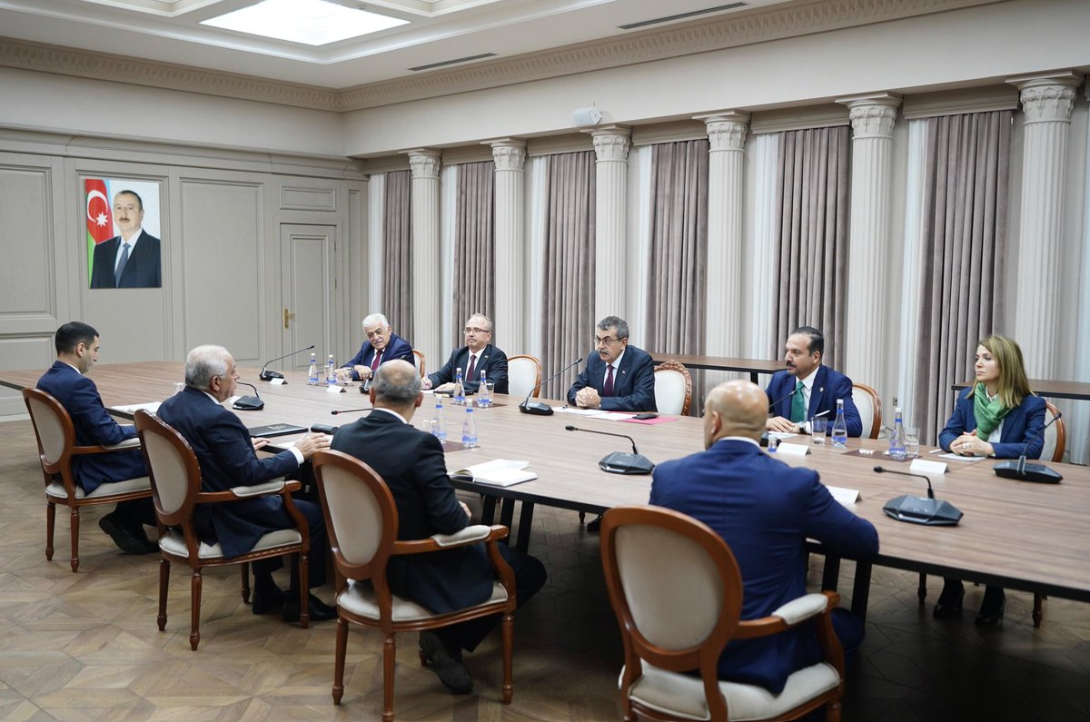 tcmeb_en's tweet image. Minister of National Education @Yusuf__Tekin Meets with Azerbaijan’s Prime Minister Ali Asadov

📍Baku

👉 meb.ai/UGvGh1Z