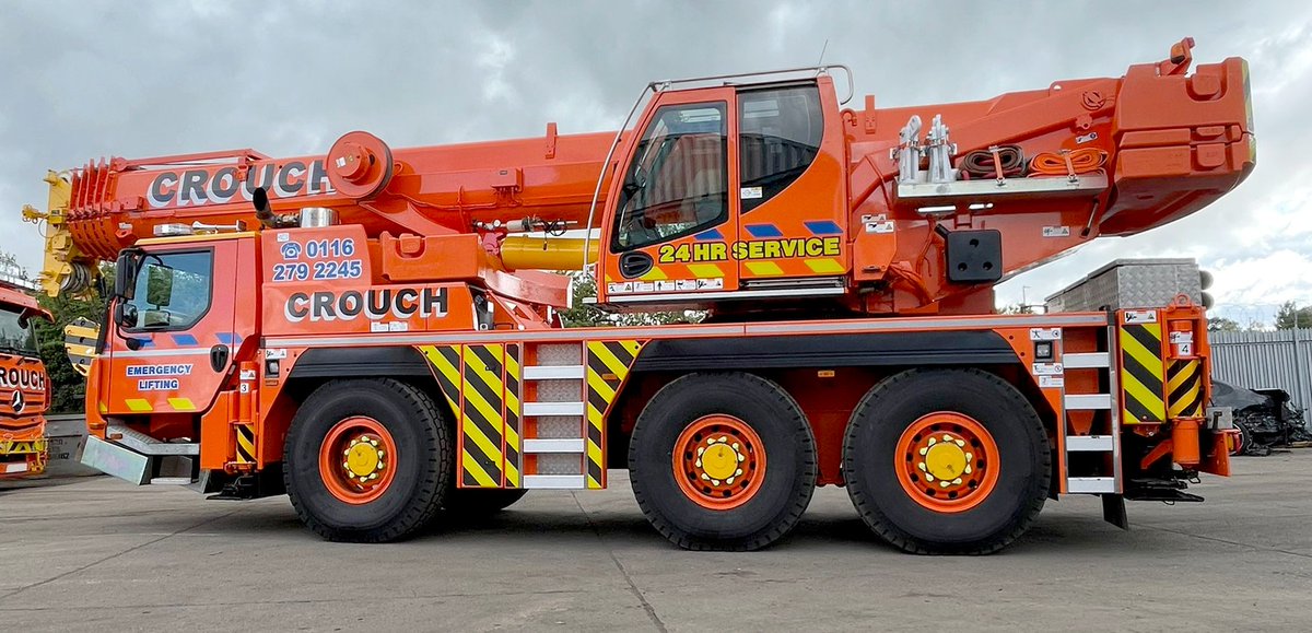 CrouchRecovery's tweet image. It isn&apos;t just about the heavy lifting, it&apos;s about the pride we take in our fleet! 🔥

A huge compliment to our dedicated driver for looking after this beauty! The dedication to look after this piece of kit is immense. 👏

#CrouchRecovery #MobileCrane #Dedication