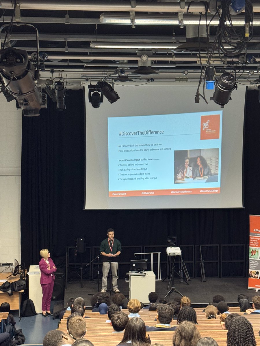 Thank you #GladesmoreSchool for the warm welcome!
Great to kick off term with our first assembly - led by Principal Lisa and joined by one of your own alumni!
Year 11 brought the energy and great questions. Excited for what’s next! #H6Experience #MoreThanACollege