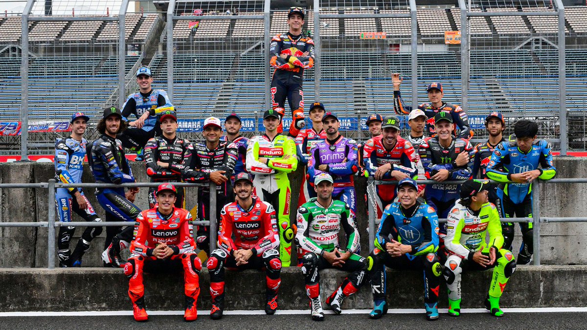 Los chavales en el recreo.