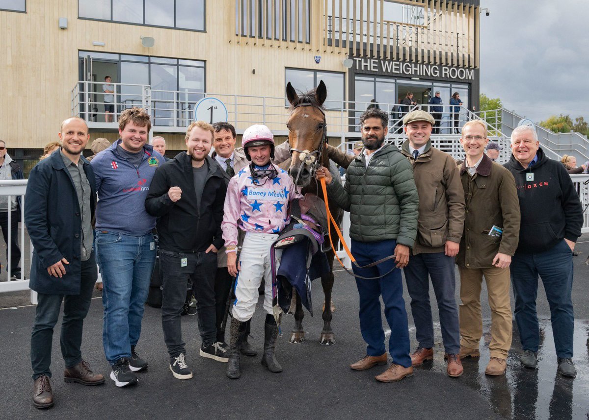 Mr Mcloughlan 🥇<a href="/Sean_Bowen_/">Sean Bowen</a> <a href="/themammothpack/">The Mammoth Pack</a>