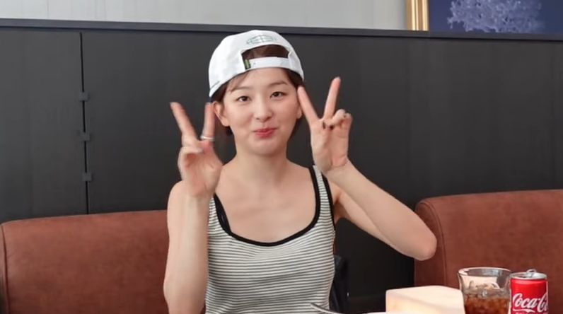 seulgi archive tweet media