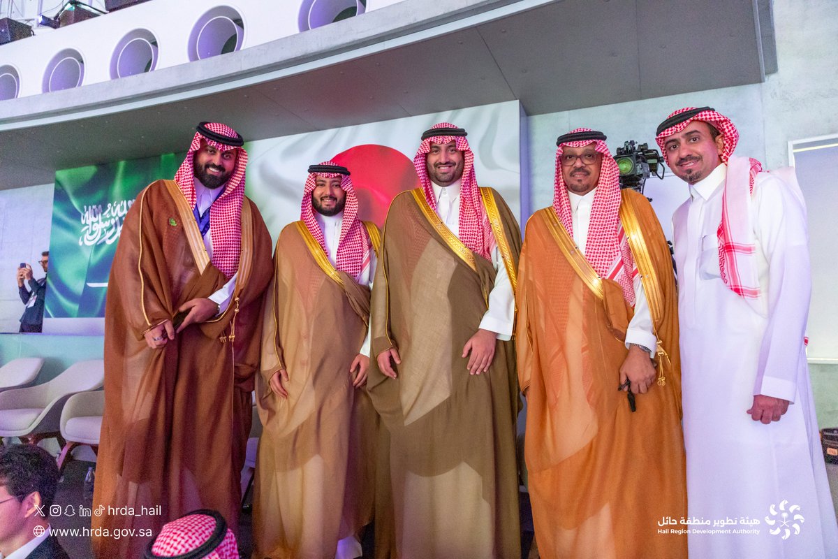 محمد الخمسان (@moh4880) on Twitter photo من مدينة أوساكا في اليابان 🇯🇵🇸🇦
بحضور معالي وزير الاستثمار أ. خالد الفالح شارك الرئيس التنفيذي لـ #هيئة_تطوير_حائل أ. عمر آل عبدالجبار في #منتدى_الاستثمار_السعودي_الياباني بـ #إكسبو2025، والذي يفتح آفاقًا جديدة في الابتكار والاستدامة والتنوع الاقتصادي.
<a href="/expo2025japan/">Expo 2025 Osaka Kansai</a>
#EXPO2025 من مدينة أوساكا في اليابان 🇯🇵🇸🇦
بحضور معالي وزير الاستثمار أ. خالد الفالح شارك الرئيس التنفيذي لـ #هيئة_تطوير_حائل أ. عمر آل عبدالجبار في #منتدى_الاستثمار_السعودي_الياباني بـ #إكسبو2025، والذي يفتح آفاقًا جديدة في الابتكار والاستدامة والتنوع الاقتصادي.
<a href="/expo2025japan/">Expo 2025 Osaka Kansai</a>
#EXPO2025