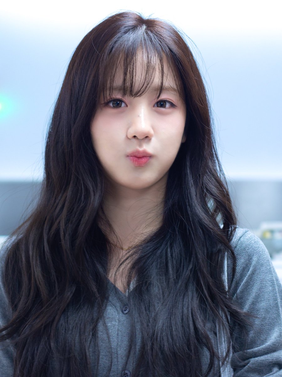250830 🐶🐾
강아지 보고싶다 🥺😢😭

#우아 #우연 #wooah #wooyeon