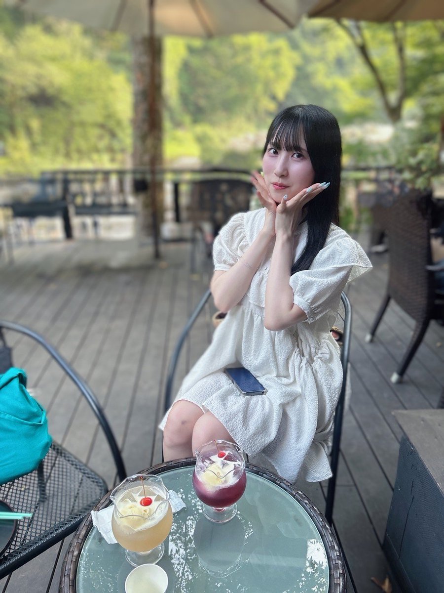 人から逃げるために行った自然で人まみれになったから消しゴムマジック使わせてもらった⛰️賑わうのは良いこと⛰️でも冬また来る⛰️