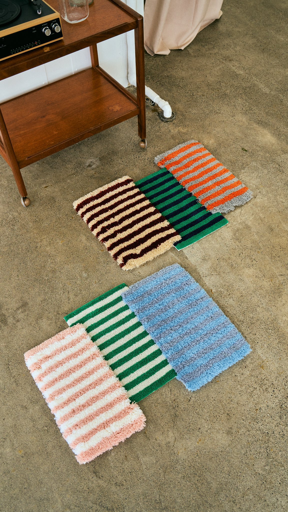 スツール EVANS ROOVICE CLOVER STOOL MIYOSHI RUG EV-010 EVANS×ROOVICE CLOVER STOOL – MIYOSHI RUG