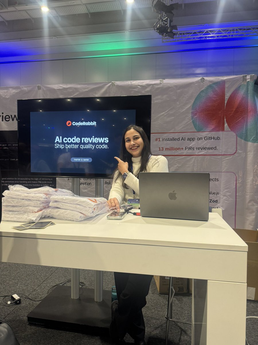 DroidyAyu's tweet image. 📸 Snaps from #dcbln25 !
I’m hanging out at the CodeRabbit booth 🐇—let’s say hi and chat about AI-powered code reviews. Would love to hear your thoughts! 💬✨
#androiddev #ai #codereview