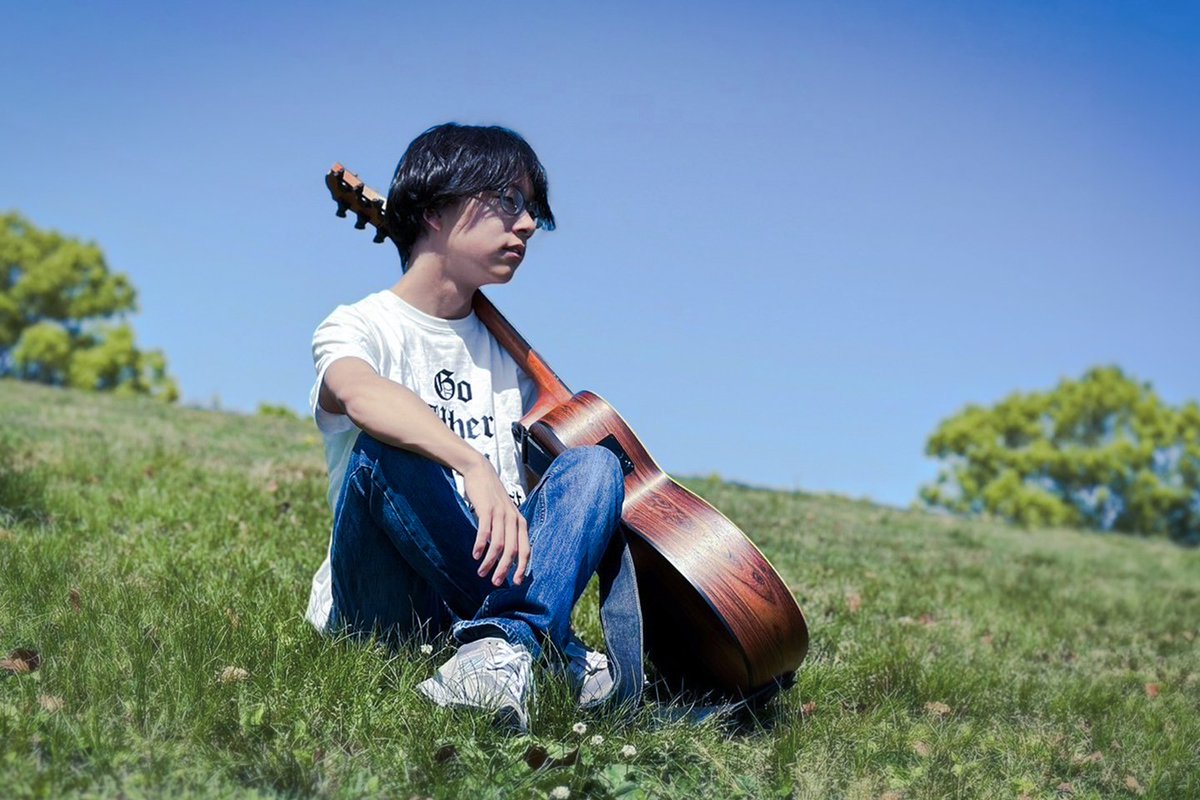 🎪GRJ FINAL オフライン
－出演アーティスト紹介－

『 Yukky 』

高校3年生、新進気鋭のシンガーソングライター。ルーパーで音を重ねて作るステージは、多くのオーディエンスを惹きつける！深く聴きやすい歌声とギタープレイも圧巻のクオリティ！

🐱耳が喜ぶ歌声に心も踊る！！

11月2日(日)