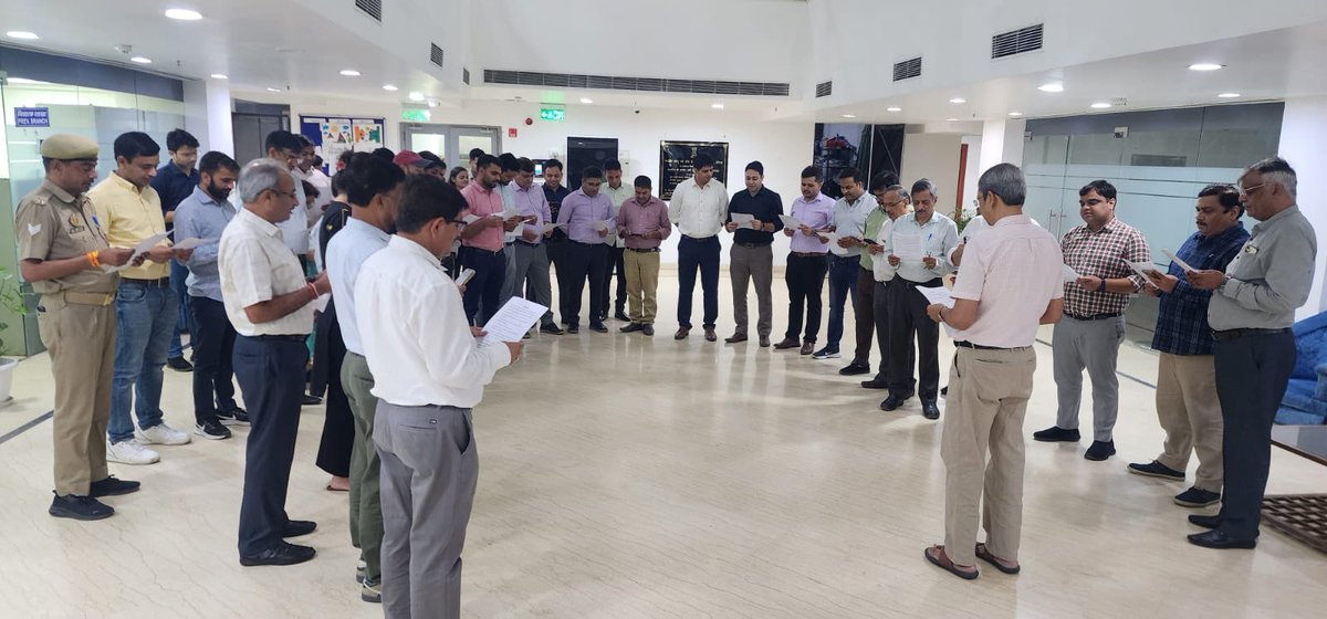 CGST Noida Pr. Commissionerate tweet media