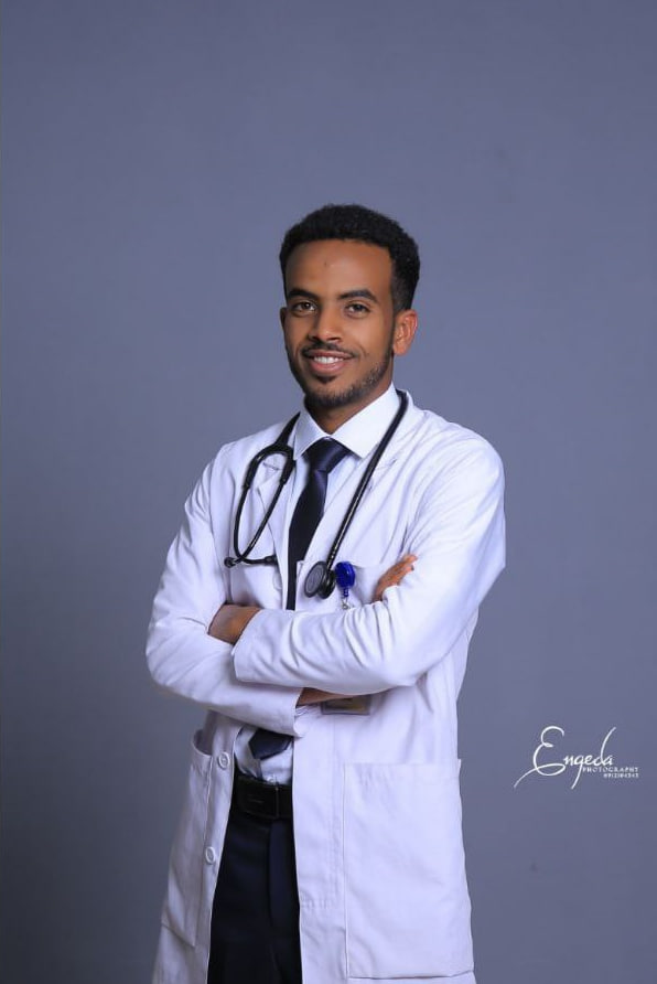 Meet Dr Yohanes Zerihun, he is a fellow medical graduate from saint paul (class of 2025). Dr Zerihun attended primary school Aziba primary school High school - wag siyoum admasu high school, both at sekota , waghimra zone.