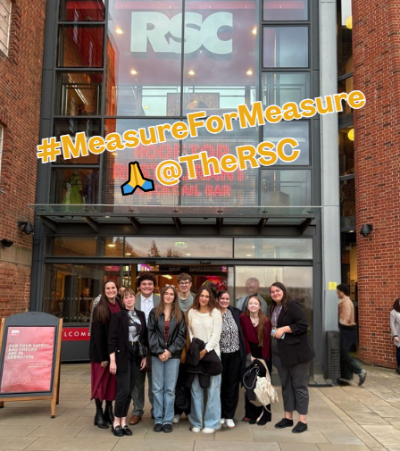 StraUponAvonSch's tweet image. Huge thanks to @TheRSC for inviting our staff &amp;amp; students to the press night of Measure for Measure – a powerful, unforgettable performance! 🎭 Everyone was blown away. #RSCLive #MeasureForMeasure #Shakespeare