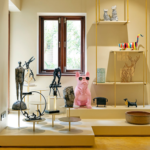 FranchiseeMart's tweet photo. #CurioCasa literally translates to intriguing objects, and since  inception the brand has aimed to bring to forefront #decor pieces that are extraordinary,Be a part of our unique #franchise=>>https://t.co/5iOwekWqD4 #franchisebusiness #ModiTransformsRajasthan #iPhone17 #google https://t.co/X73ZERqPEh