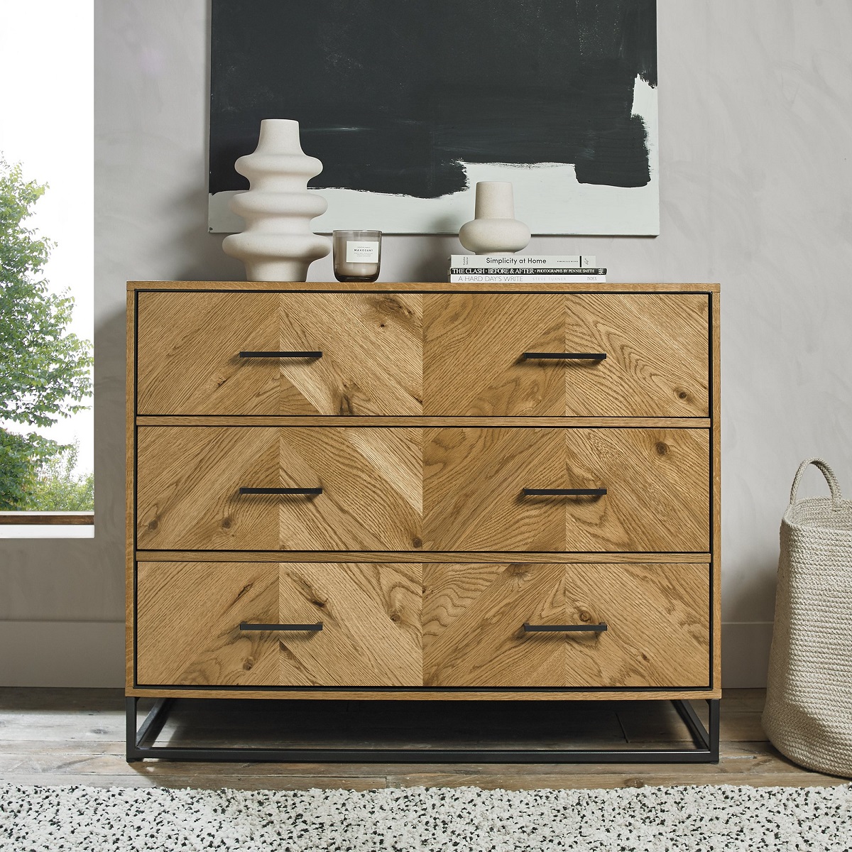 OakFurnitureCo's tweet image. Bring bold character and contemporary craftsmanship into your #bedroom with the Riva Rustic Oak 3 Drawer #Chest.

🛒 oakfurnitureuk.com/riva-rustic-oa…

🚛 Free Home Delivery to most Mainland UK postcode areas.
-
#chestofdrawers #bedroomdrawers #bedroomchest #rusticchestofdrawers #drawers
