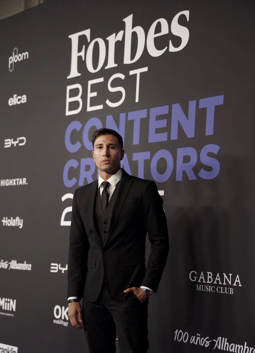 GOnestini's tweet image. @Forbes_es Best Content Creator 2025
DEMASIADO FELIZ DE CUMPLIR OTRO SUEÑO✨ #forbes #españa #go