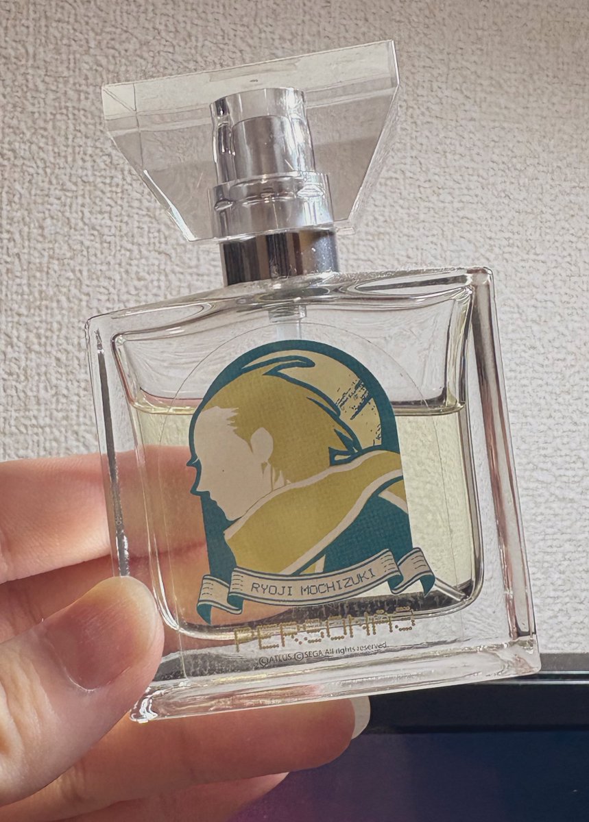 中身減らしたくなくて大事に使ってたけど、割となかなか減らない！！
存在してくれてありがとう