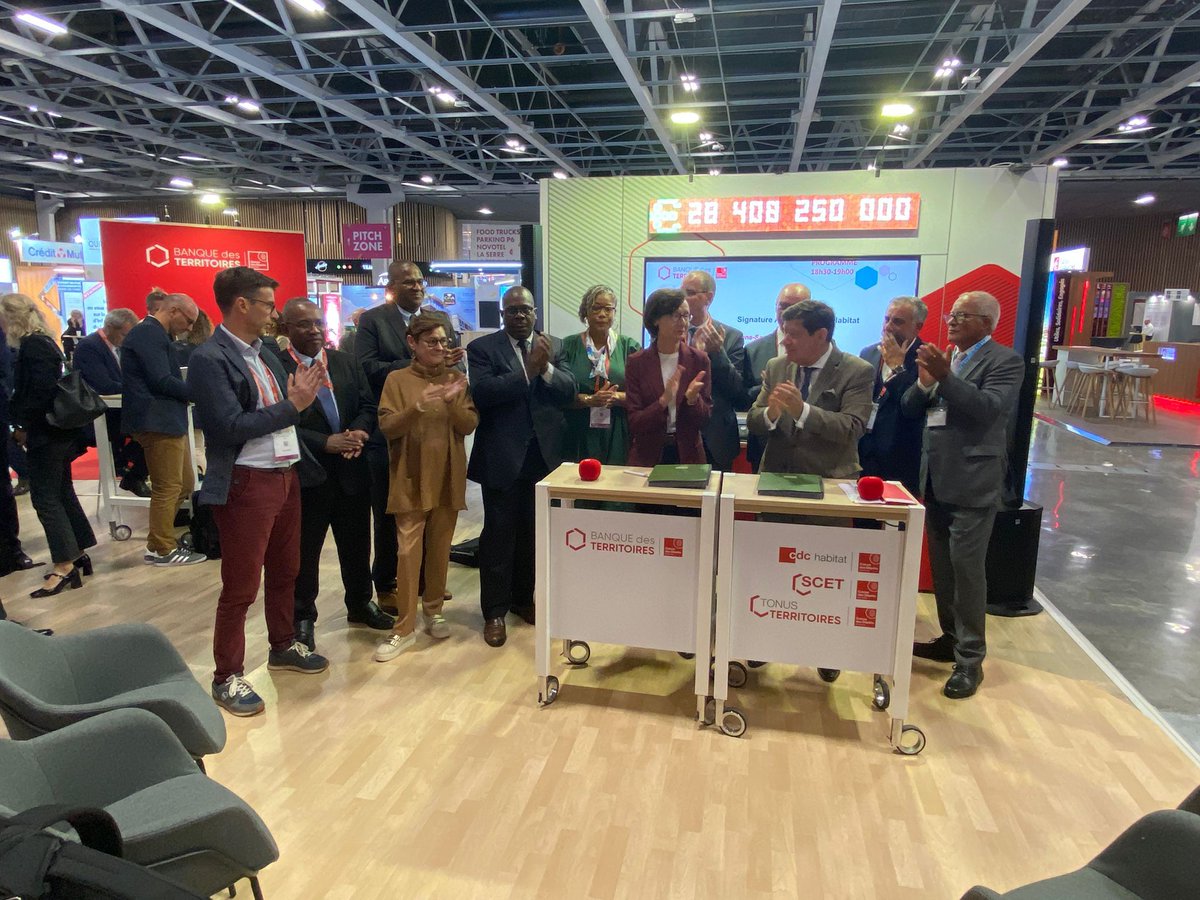 outremers360's tweet image. #CDCHabitat et l’@Alefpa_Asso s’allient pour développer des #logements adaptés aux publics fragiles en #OutreMer 

➡️tinyurl.com/yfpya72v 

➡️ À l’occasion du 85ᵉ Congrès Hlm, le groupe CDC Habitat et l’Association Laïque pour l’Éducation, la Formation, la Prévention et…