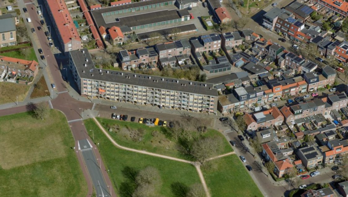 Straatroof in IJmuiden op de Van Ostadestraat