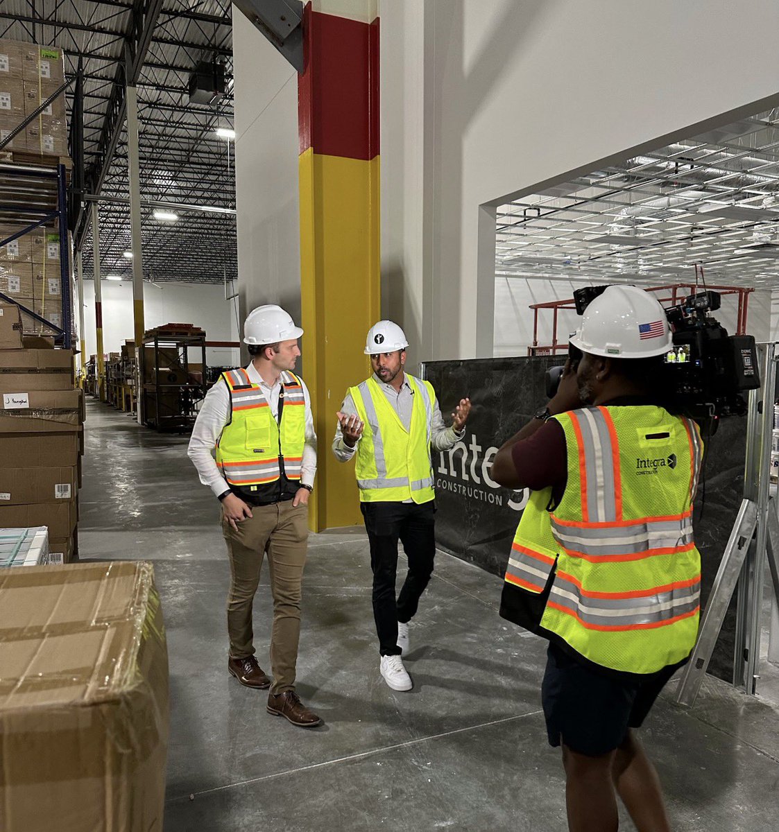 rahoolsidoo's tweet image. You’re not an American Dynamism company until you do a TV tour of your big new manufacturing facility