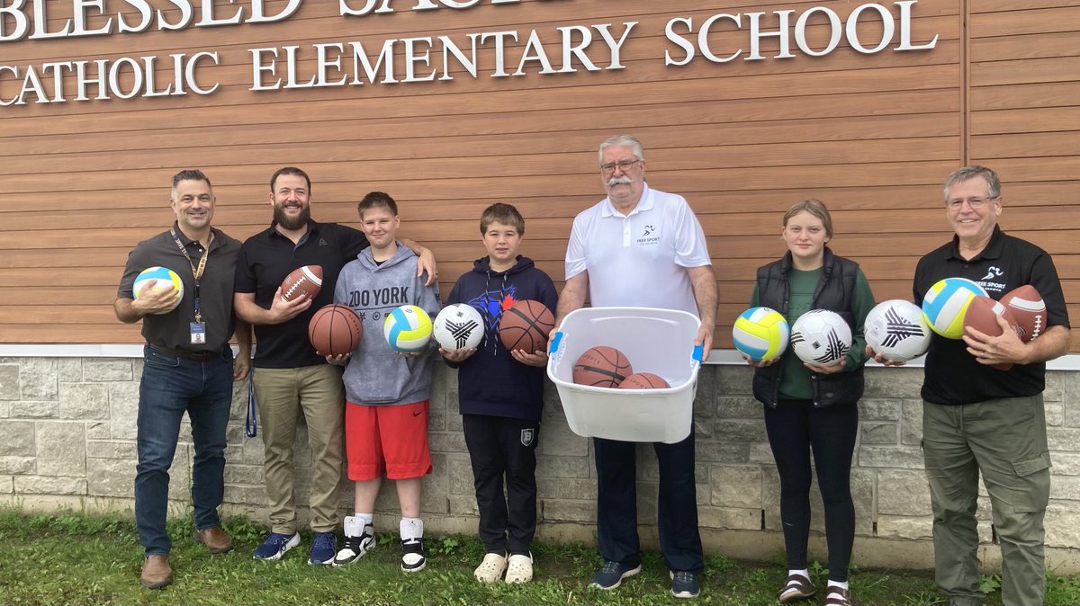 Blessed Sacrament tweet media