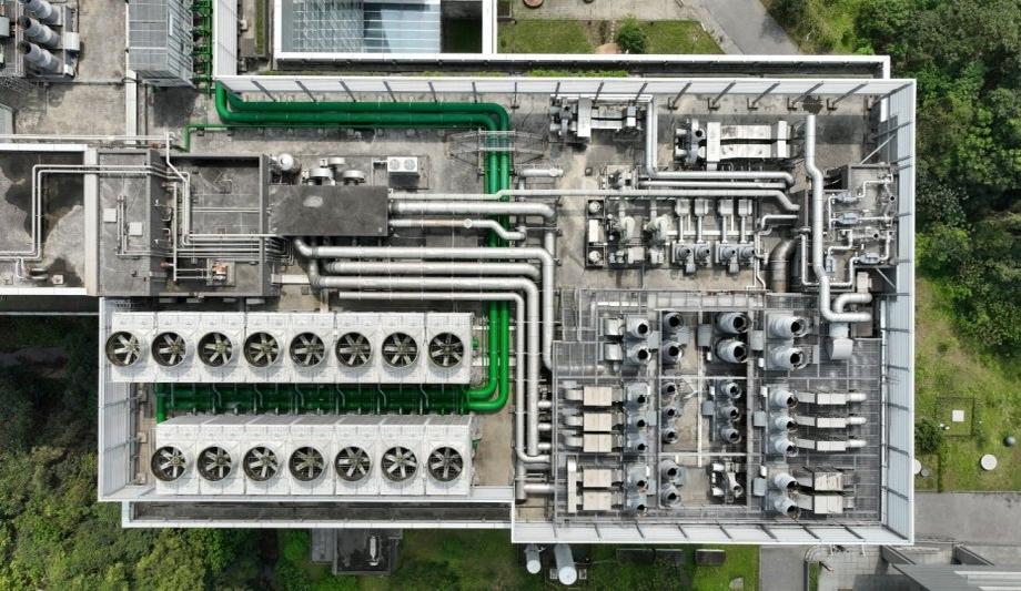 SMBtechgeeks's tweet image. In his latest article, our managing director Chris Johnson explains that one way to make HVAC systems more efficient is through the better use of advanced sealed bearings.

Read the feature here: bit.ly/4mNQFts

#HVAC #Bearings #HarshEnvironments