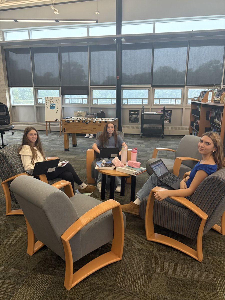 𝙴𝙼𝚂𝙼𝚎𝚍𝚒𝚊 tweet media