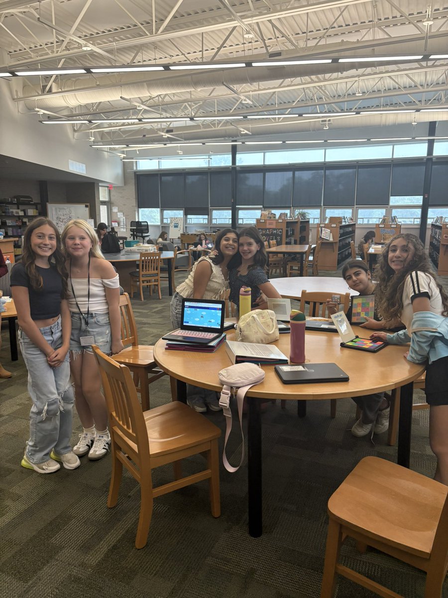 𝙴𝙼𝚂𝙼𝚎𝚍𝚒𝚊 tweet media